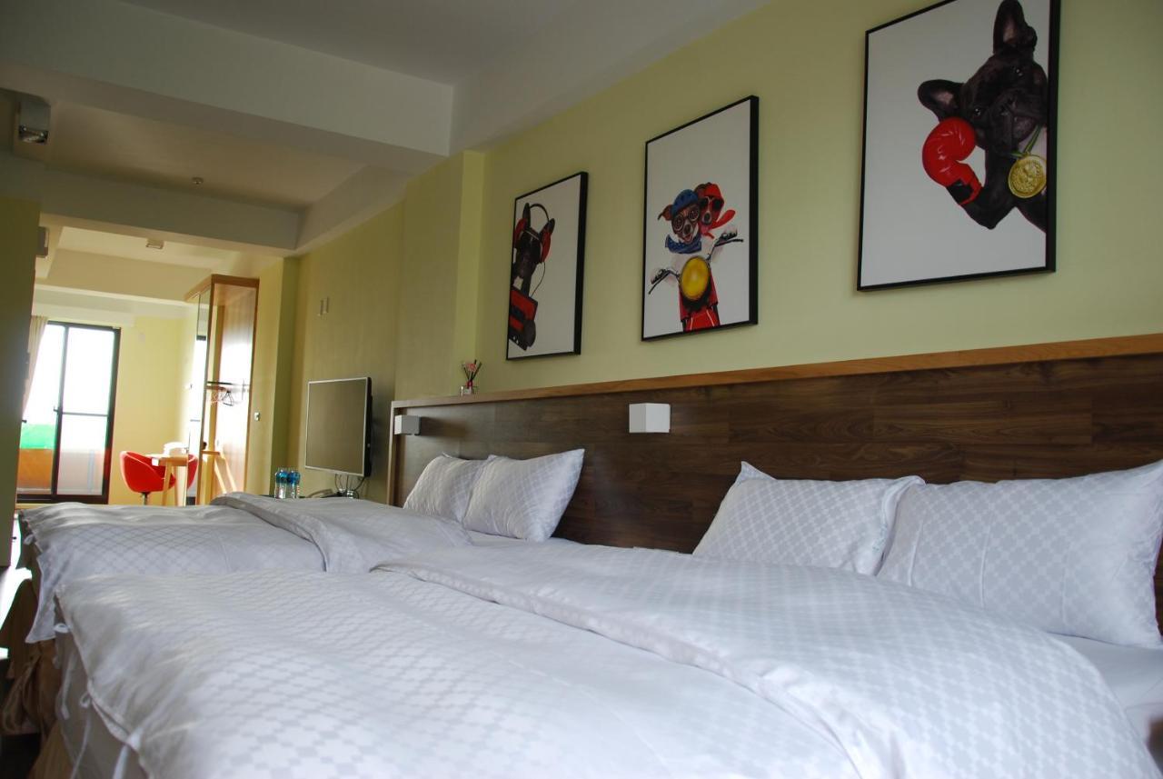 Sunny Sky Homestay Yujing Exterior foto
